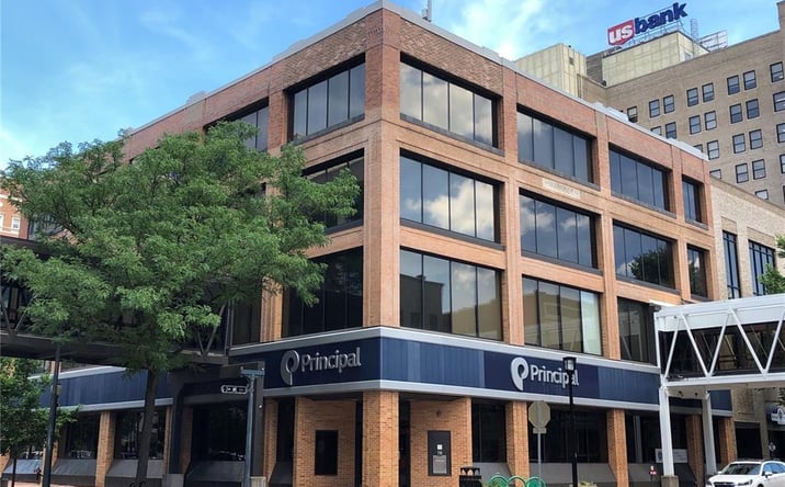 Pictures of Office, Retail property located at 200 2nd Avenue Se, Cedar Rapids, IA 52403 for sales - image #1