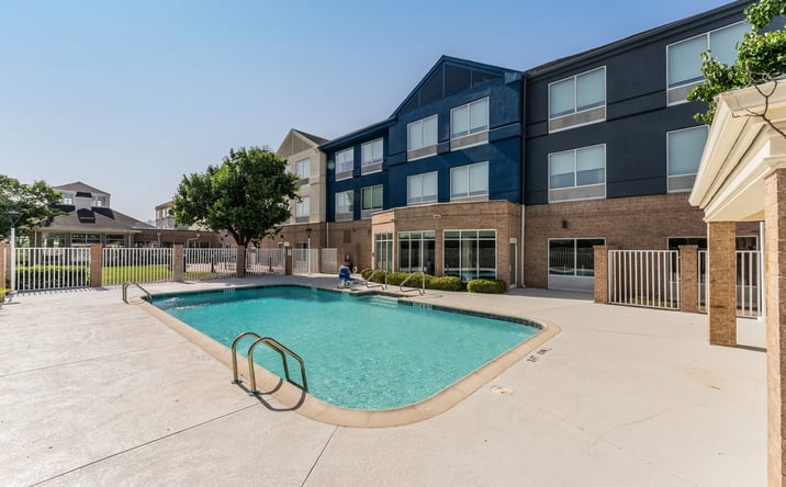 Pictures of Hospitality property located at 4400 North Fwy, Fort Worth, TX 76137 for sales - image #1