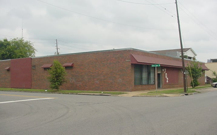 Pictures of Industrial property located at 704 2nd Ave N, Birmingham, AL 35203 for sales - image #1