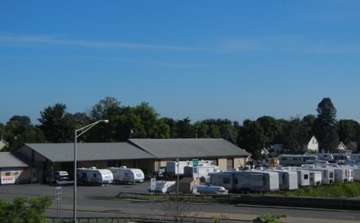 Pictures of Retail property located at 2 Oriskany Blvd, Whitesboro, NY 13492 for sales - image #1