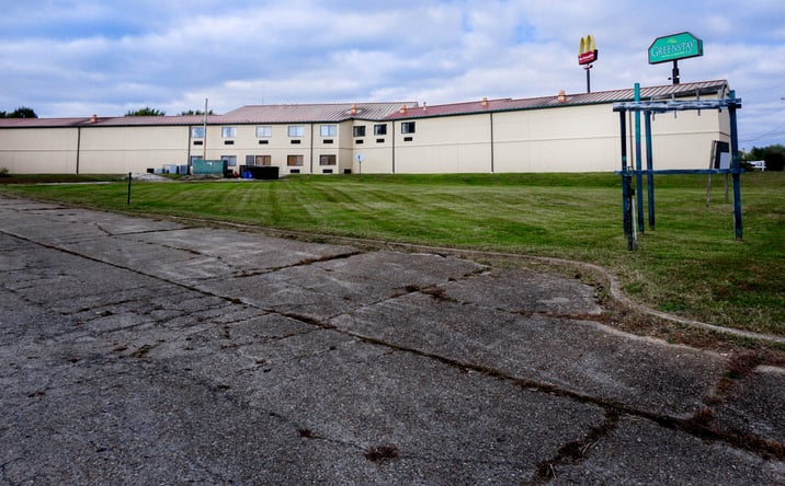 Pictures of Land property located at North Outer Rd, St. James, MO 65559 for sales - image #1