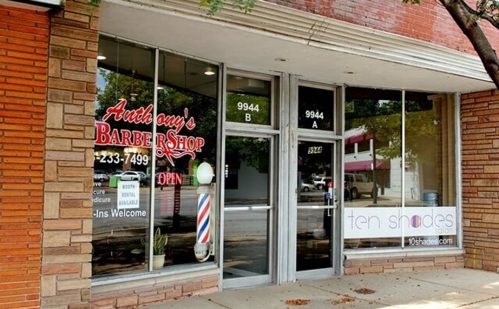 Pictures of Retail property located at 9944 S Western Ave, Chicago, IL 60643 for sales - image #1