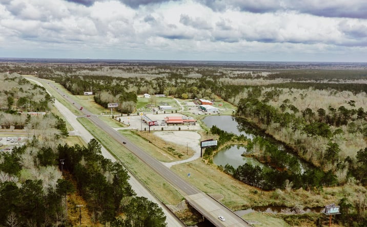 Pictures of Land property located at 3025 Hwy 96 Bypass, Silsbee, TX 77656 for sales - image #1