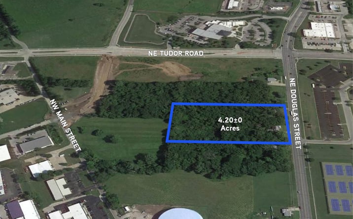 Pictures of Land property located at 840 & 900 NE Douglas St, Lee's Summit, MO 64086 for sales - image #1