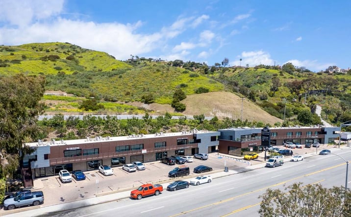Pictures of Retail, Office property located at 22333 Pacific Coast Highway, Malibu, CA 90265 for lease - image #1