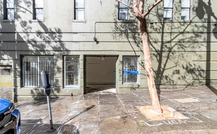 Pictures of Retail property located at 445 Leavenworth St, San Francisco, CA 94102 for lease - image #1