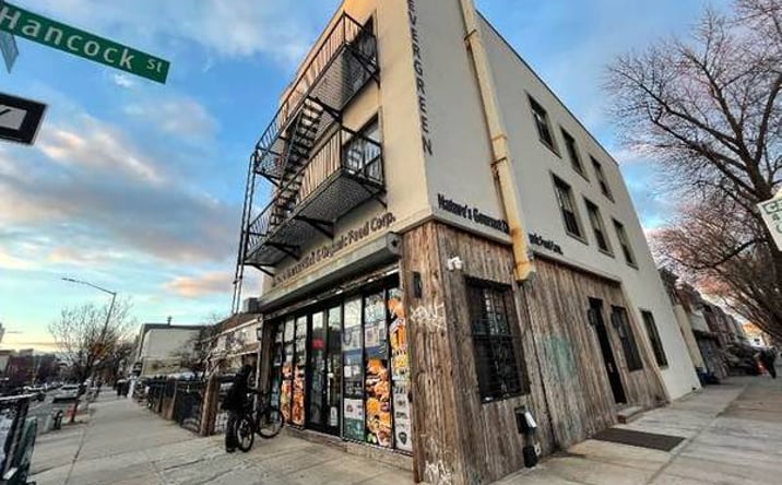 Pictures of Retail property located at 565 Evergreen Ave, Brooklyn, NY 11221 for lease - image #1