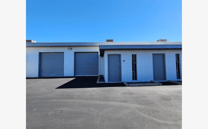 Pictures of Industrial property located at 1930 W Durango St, Phoenix, AZ 85009 for lease - image #1