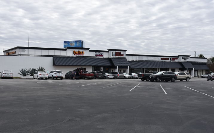 Pictures of Retail, Office, Restaurant property located at 2235 Lockhill Selma Rd, San Antonio, TX 78230 for lease - image #1