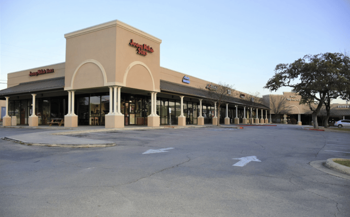 Pictures of Retail, Restaurant property located at 20323 Huebner Rd, San Antonio, TX 78258 for lease - image #1