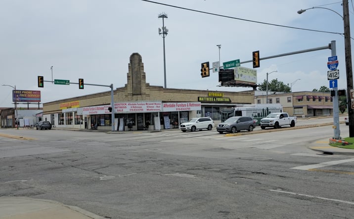 Pictures of Retail, Restaurant, Special Purpose property located at 19 N Harvard Ave, Tulsa, OK 74115 for lease - image #1