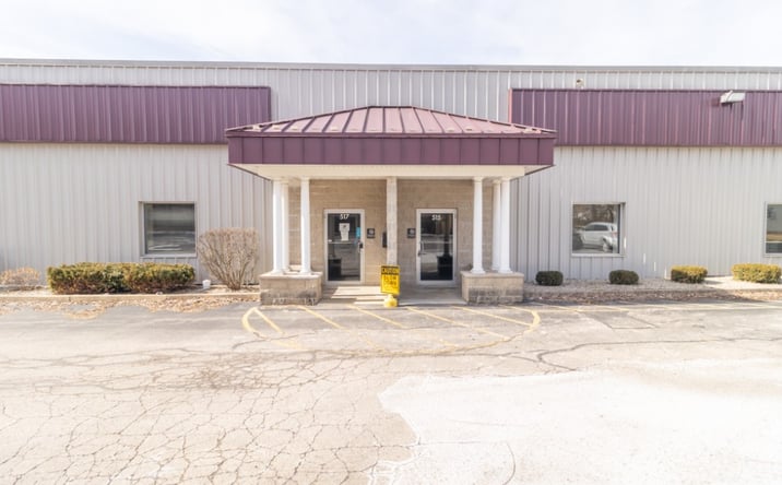 Pictures of Retail, Industrial property located at 503 New York Ave, New Castle, IN 47362 for lease - image #1