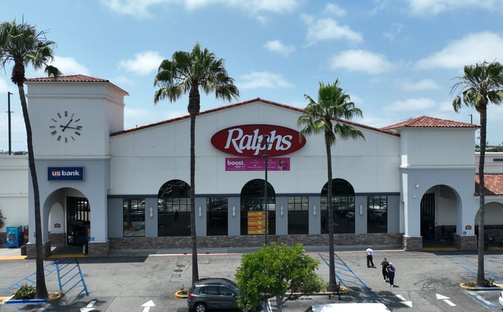 Pictures of Retail property located at 8824 S Sepulveda Blvd, Los Angeles, CA 90045 for lease - image #1