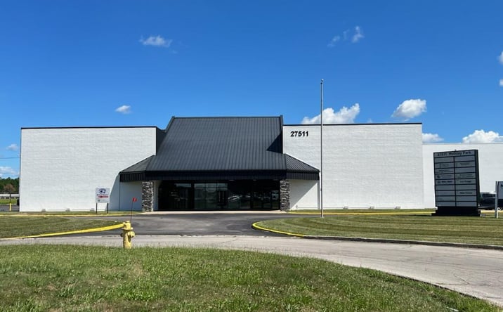 Pictures of Office property located at 27511 Holiday Ln, Perrysburg, OH 43551 for lease - image #1