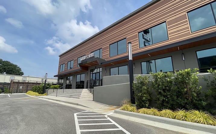 Pictures of Office property located at 3133 Southwest Fwy, Houston, TX 77098 for lease - image #1