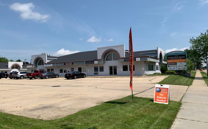 Pictures of Retail property located at 1264 W Main St, Sun Prairie, WI 53590 for lease - image #1