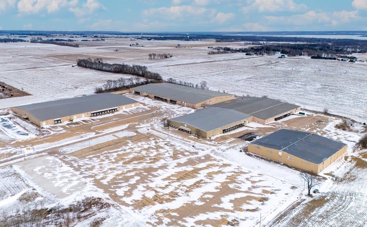 Pictures of Industrial property located at 2134 Wilkens Dr, Chillicothe, IL 61523 for lease - image #1