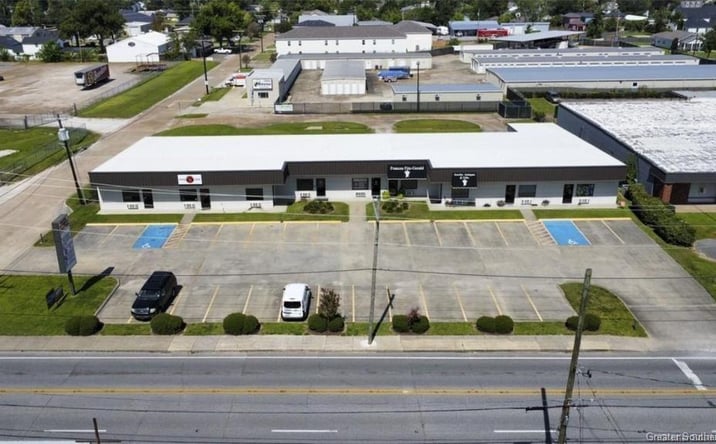 Pictures of Special Purpose property located at 1830 RYAN Street D, Lake Charles, LA 70601 for lease - image #1