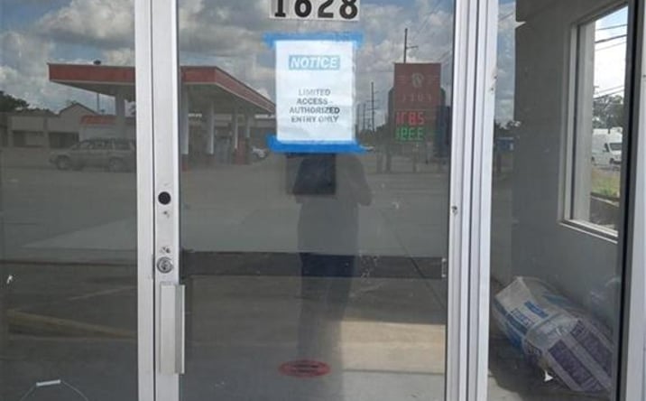 Pictures of Retail, Office, Restaurant property located at 1628 Ruth St, Sulphur, LA 70663 for lease - image #1