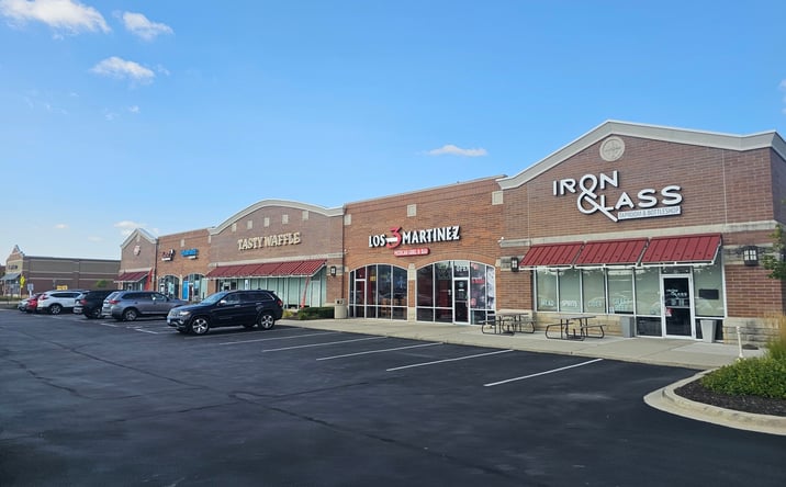 Pictures of Office property located at 644 S Weber Road 644, Romeoville, IL 60446 for lease - image #1