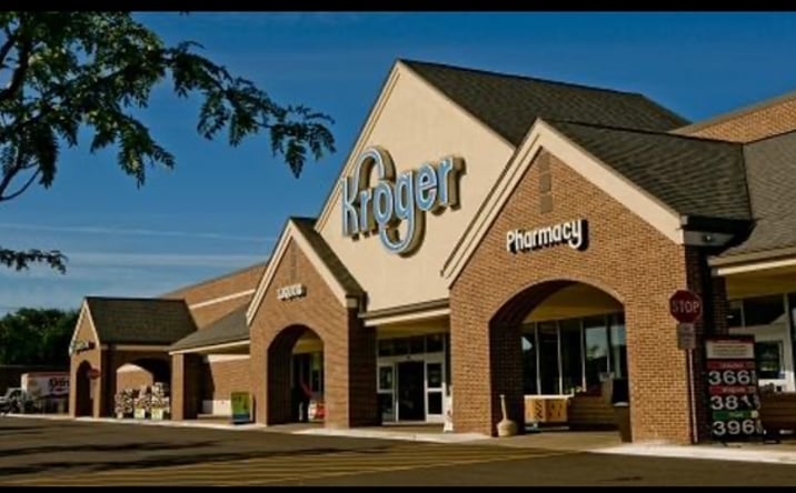 Pictures of Retail, Restaurant property located at 628 N State Rd, Davison, MI 48423 for lease - image #1