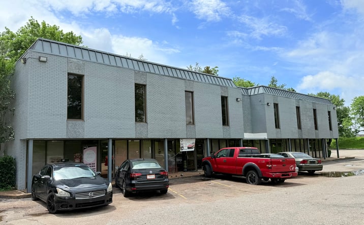 Pictures of Retail, Office property located at 3290 New Getwell Road, Memphis, TN 38118 for lease - image #1