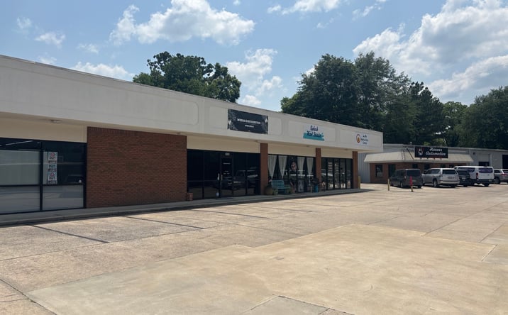 Pictures of Retail, Office property located at 2032 Old Montgomery Hwy, Birmingham, AL 35244 for lease - image #1