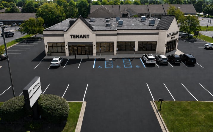 Pictures of Retail property located at 41150 Garfield Rd, Clinton Twp, MI 48038 for lease - image #1