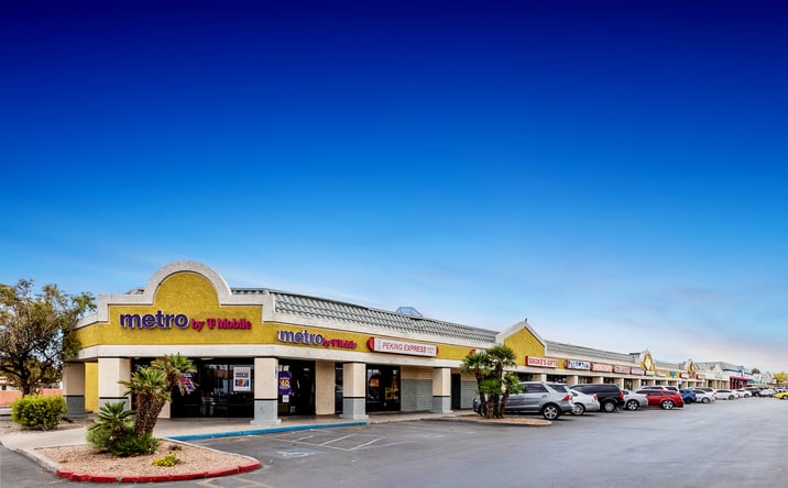 Pictures of Retail property located at 3250 Las Vegas Blvd N, Las Vegas, NV 89115 for lease - image #1
