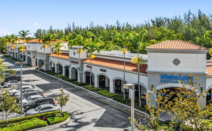 Pictures of Retail property located at 5500 - 5516 S State Rd 7, Wellington, FL 33449 for lease - image #1