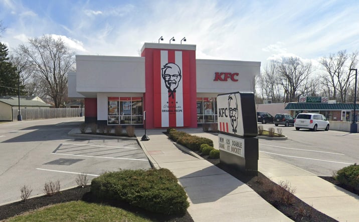 Pictures of Restaurant property located at 1225 Tiffin Ave, Findlay, OH 45840 for lease - image #1