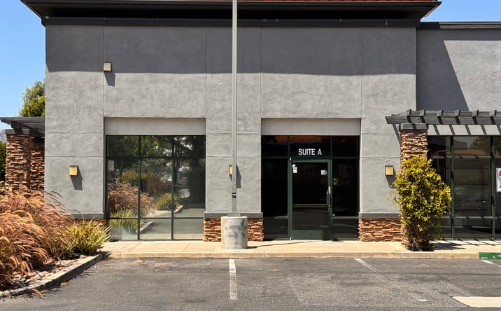 Pictures of Retail property located at 31754 Temecula Pkwy, Temecula, CA 92592 for lease - image #1
