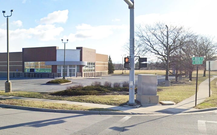 Pictures of Retail property located at 1501 N Main St, Findlay, OH 45840 for lease - image #1