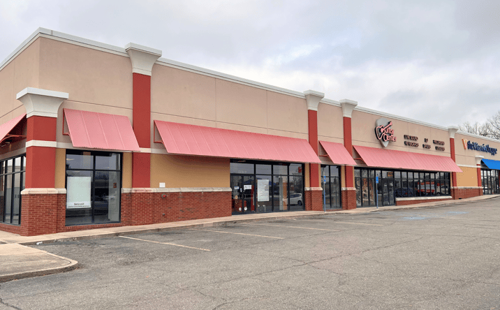 Pictures of Retail property located at 5702 Johnston St, Lafayette, LA 70503 for lease - image #1