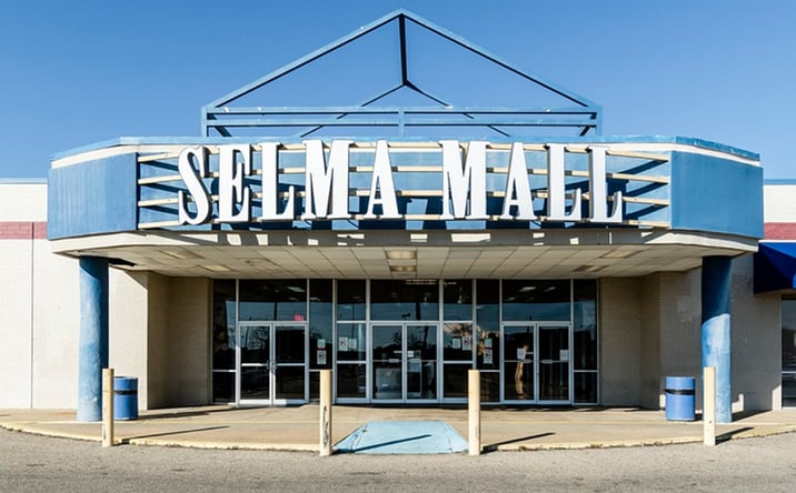 Pictures of Retail, Office, Restaurant property located at 1391 E Highland Ave, Selma, AL 36703 for lease - image #1
