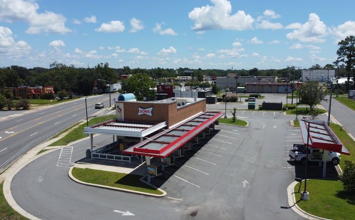 Pictures of Retail property located at 1321 E Jefferson St, Quincy, FL 32351 for lease - image #1