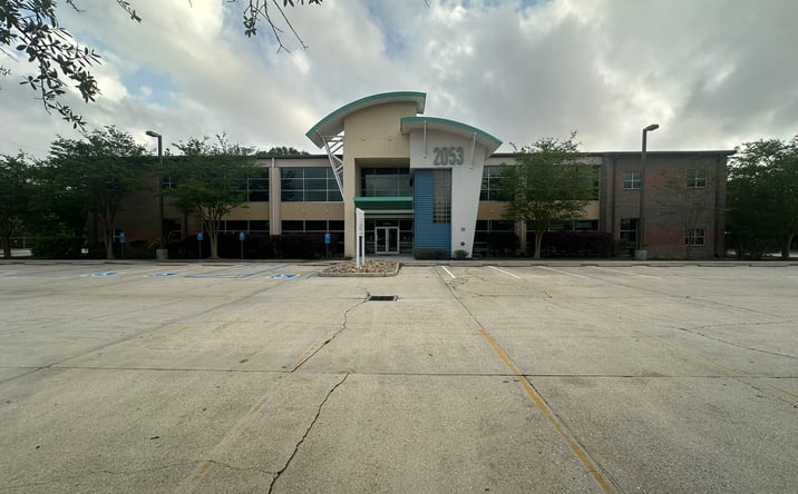 Pictures of Office property located at 2053 Gause Blvd E, Slidell, LA 70461 for lease - image #1
