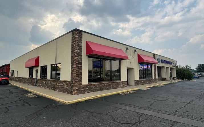 Pictures of Retail, Restaurant property located at 3915 Grape Rd, Mishawaka, IN 46545 for lease - image #1