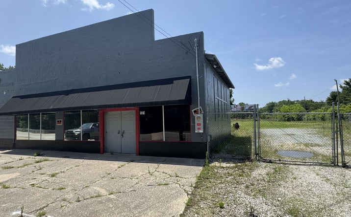 Pictures of Office property located at 131 Dunn Rd, Fayetteville, NC 28312 for lease - image #1