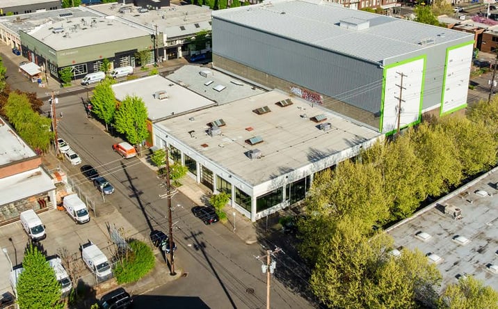 Pictures of Office, Industrial property located at 981 SE 8th Ave, Portland, OR 97214 for lease - image #1