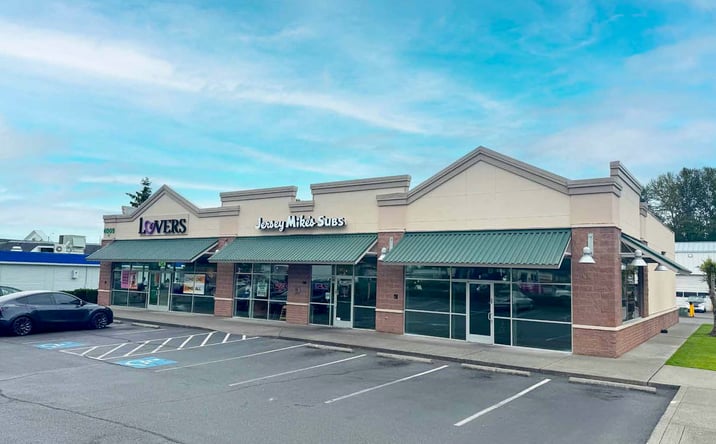 Pictures of Retail property located at 4009 S Meridian, Puyallup, WA 98373 for lease - image #1