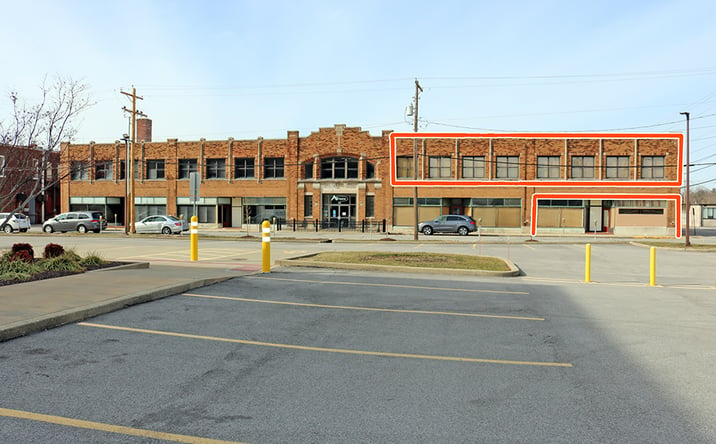Pictures of Office property located at 15 N 1st St, Belleville, IL 62220 for lease - image #1