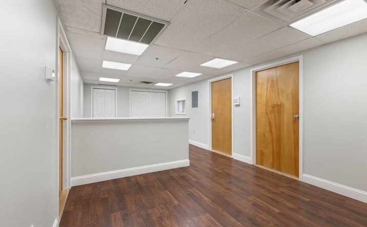 Pictures of Industrial property located at 65 Parker St Unit 1R, Newburyport, MA 01950 for lease - image #1