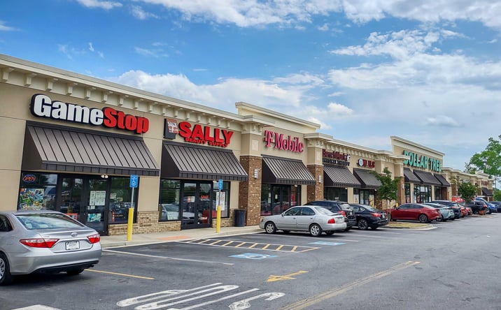 Pictures of Retail property located at 4959 Bill Gardner Parkway, Locust Grove, GA 30248 for lease - image #1
