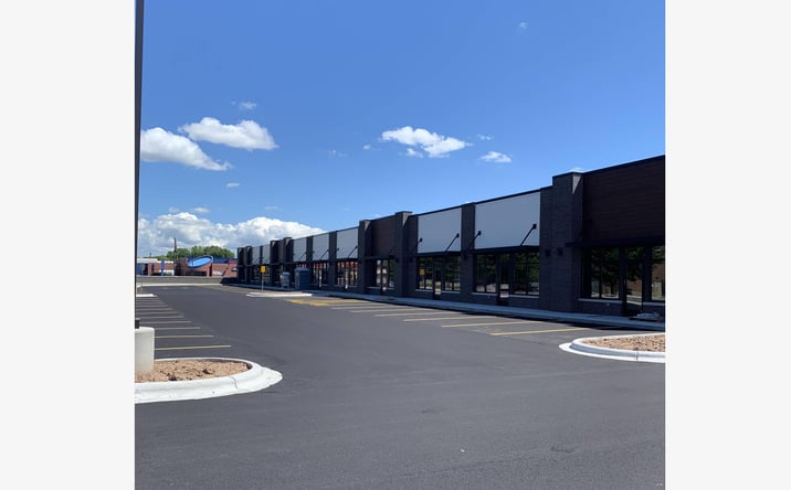 Pictures of Retail, Office property located at 114 S 9th St, De Pere, WI 54115 for lease - image #1