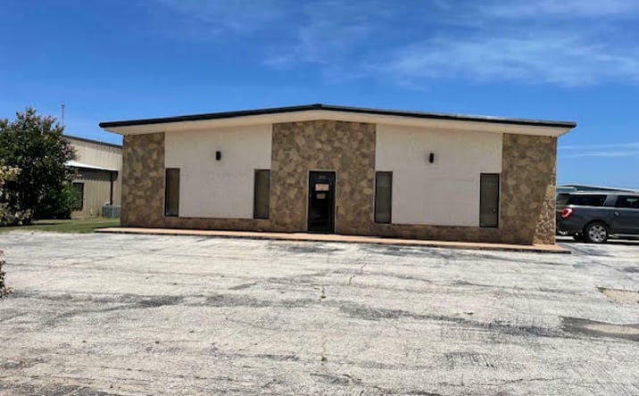 Pictures of Office property located at 142 Tannehill Dr, Abilene, TX 79602 for lease - image #1