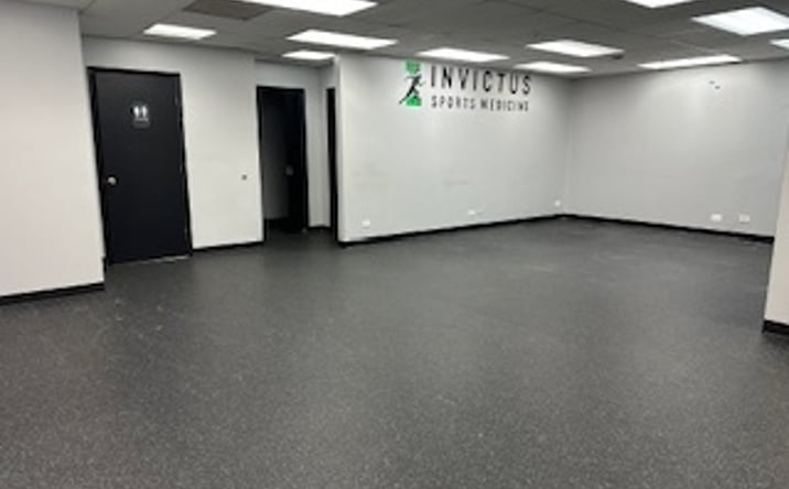 Pictures of Office property located at 51 Sherwood Terrace Q, Lake Bluff, IL 60044 for lease - image #1
