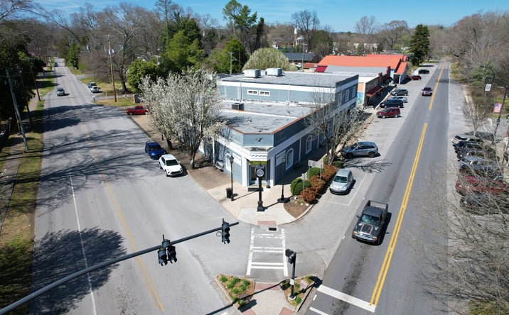 Pictures of Office property located at 105 Lee Ave, Chickamauga, GA 30707 for lease - image #1