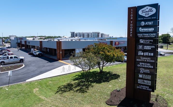 Pictures of Retail, Office property located at 1104 Thorpe Ln, San Marcos, TX 78666 for lease - image #1