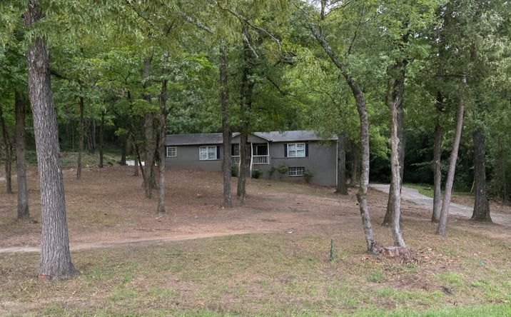 Pictures of Retail, Office, Industrial property located at 9014 Helena Rd, Pelham, AL 35124 for lease - image #1